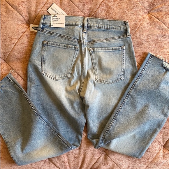 Old Navy Sky-Hi Straight Jeans Brand New - Picture 3 of 5